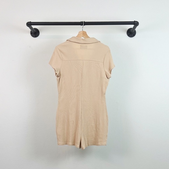 NWT Urban Outfitters Remi Ribbed Polo Romper In Cream - Picture 6 of 7